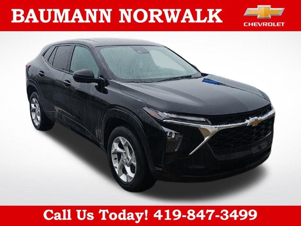 2025 Chevrolet Trax LS's photo
