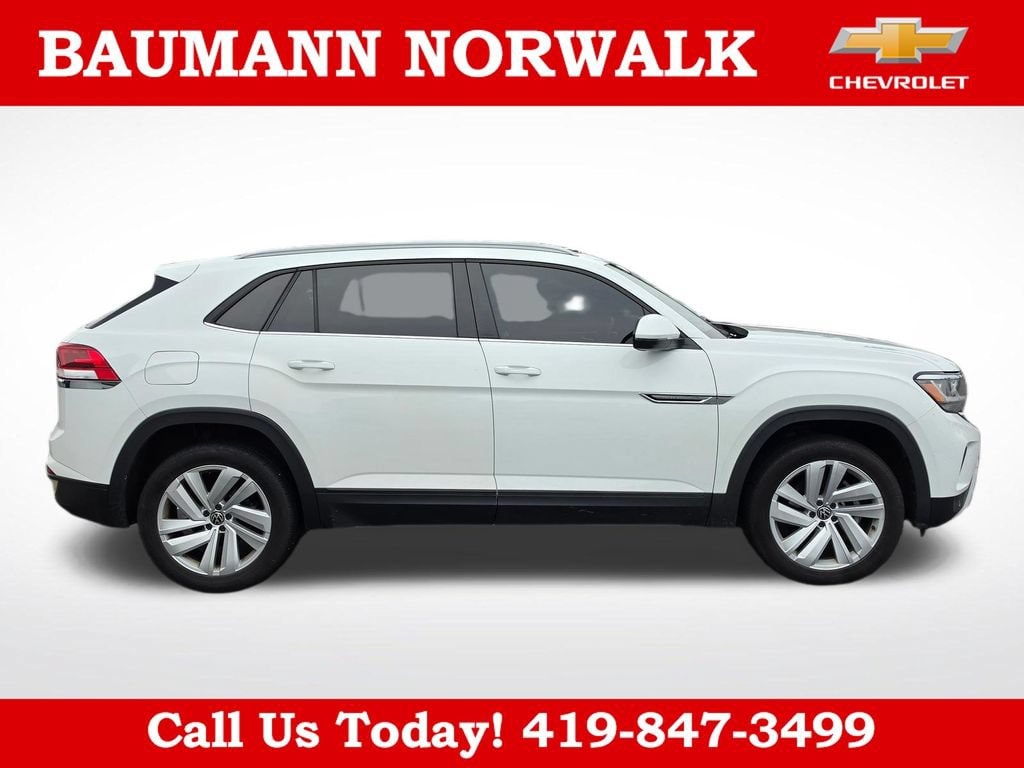 Used 2021 Volkswagen Atlas Cross Sport 2.0T SE w/Technology