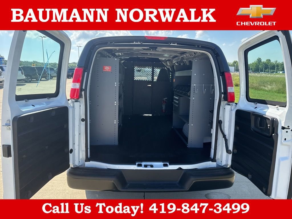 2025 Chevrolet Express Cargo Work Van - Photo 33