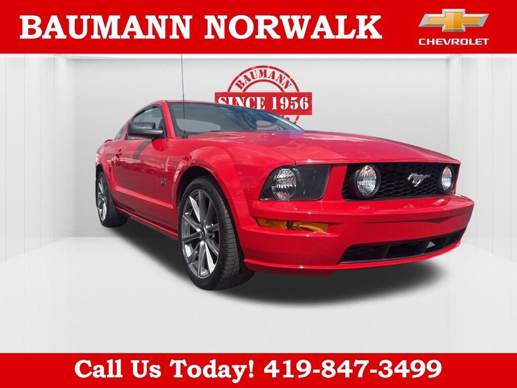 Used 2007 Ford Mustang GT Deluxe Coupe