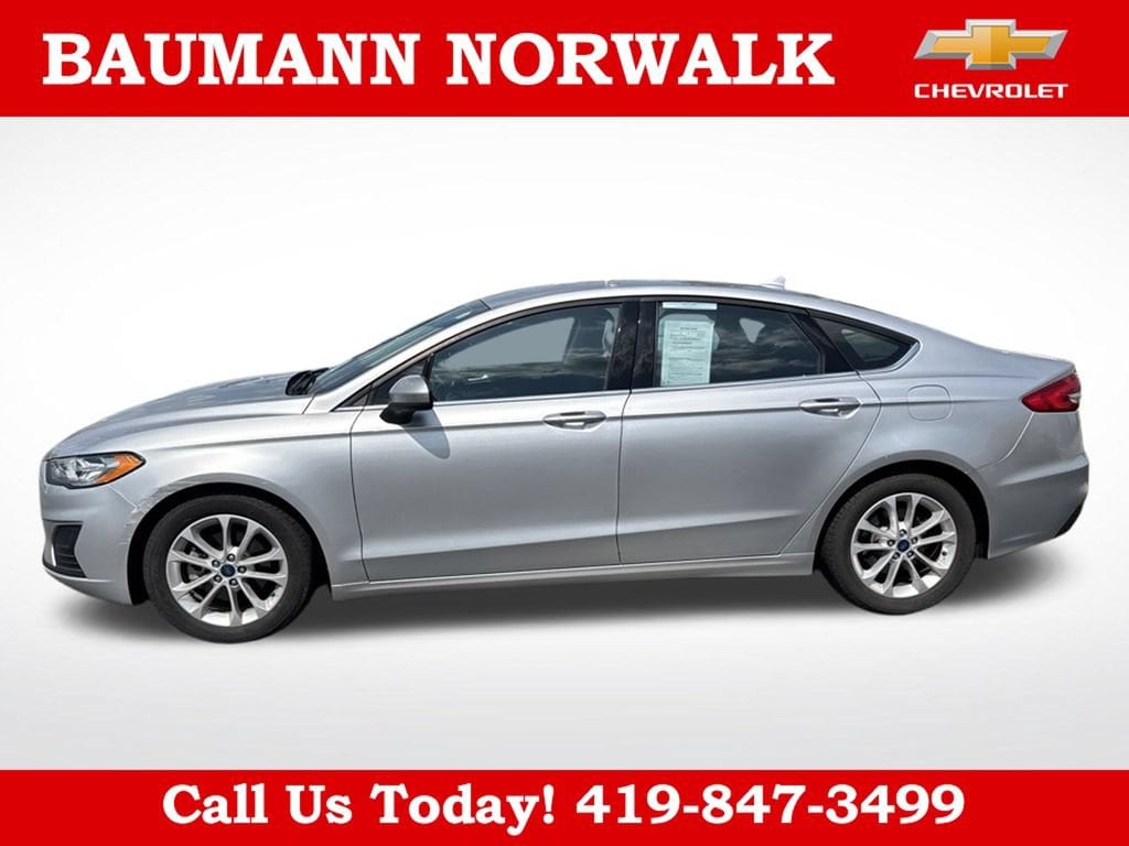 Used 2019 Ford Fusion SE