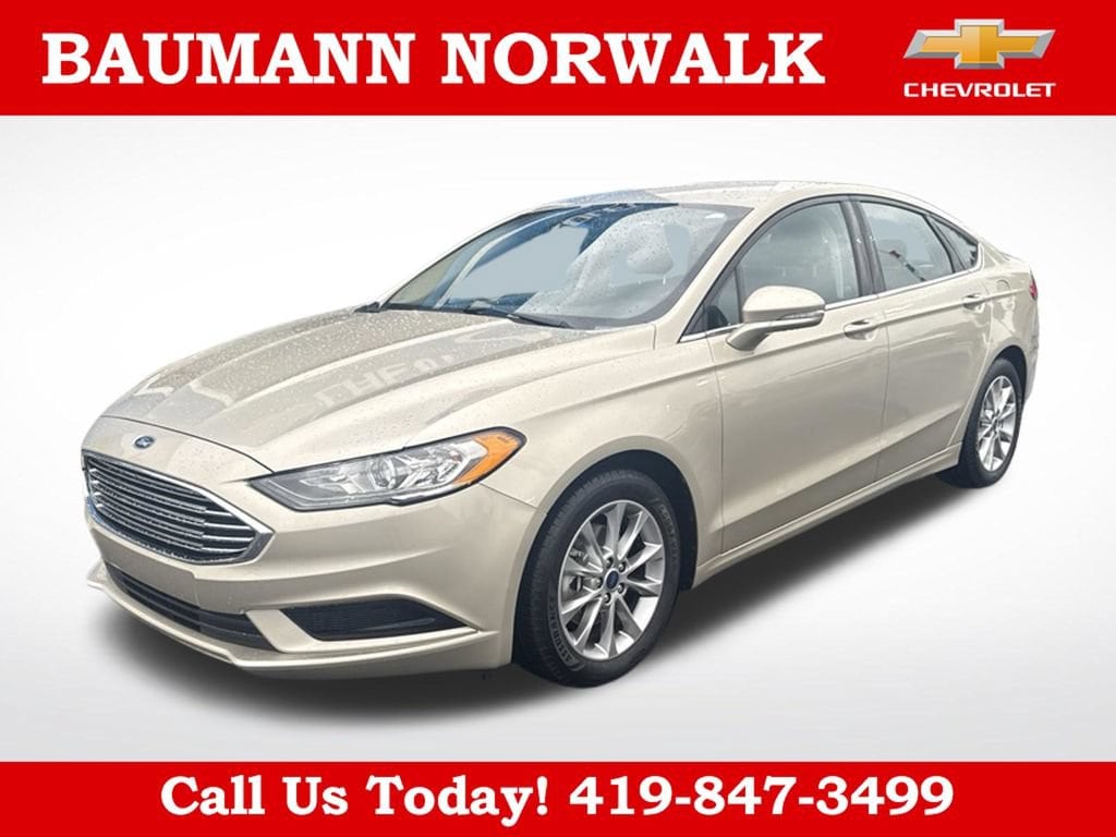Used 2017 Ford Fusion SE