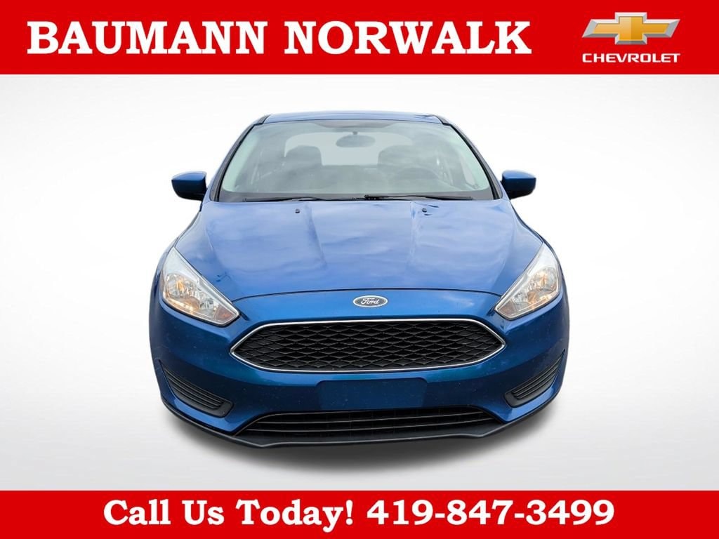 Used 2018 Ford Focus SE with VIN 1FADP3F24JL292488 for sale in Norwalk, OH