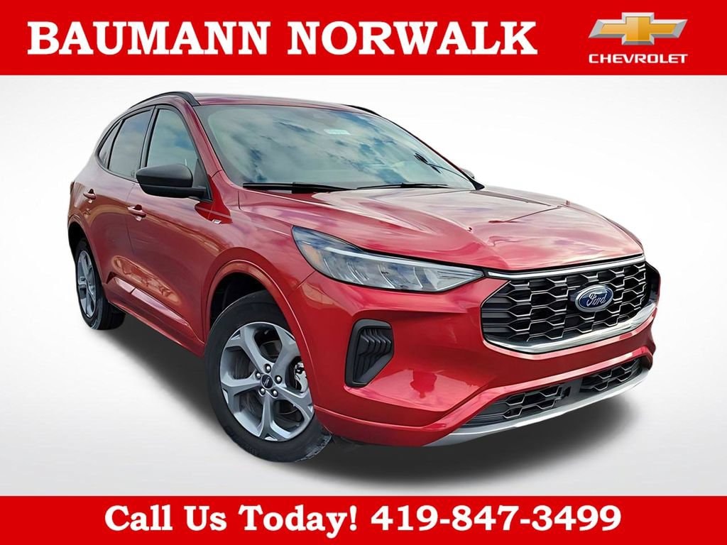 Used 2024 Ford Escape ST-Line