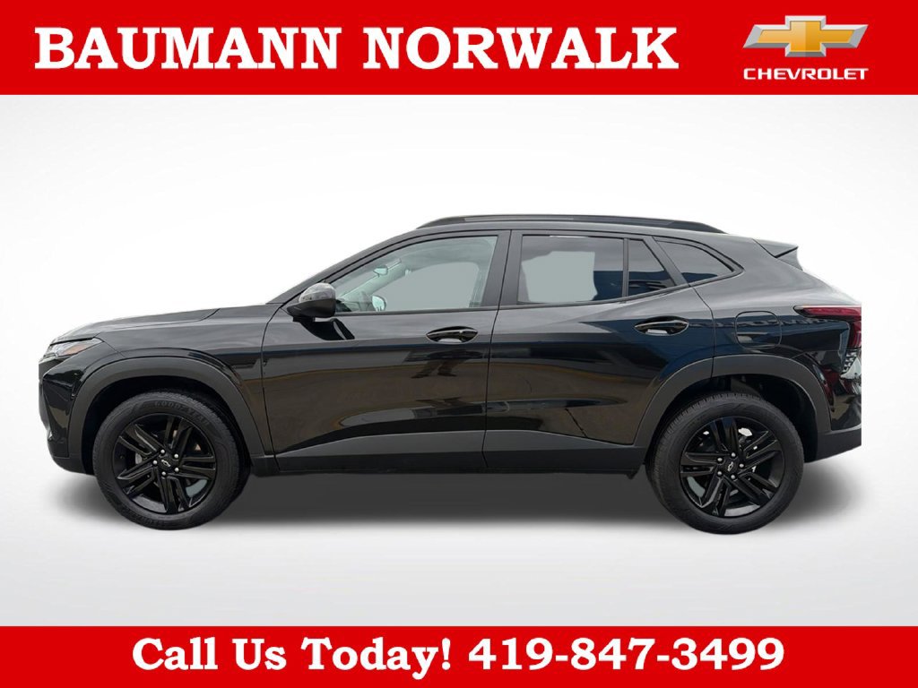 Used 2025 Chevrolet Trax Activ SUV