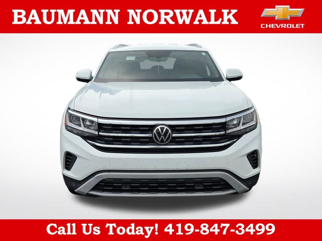 Used 2021 Volkswagen Atlas Cross Sport 2.0T SE w/Technology