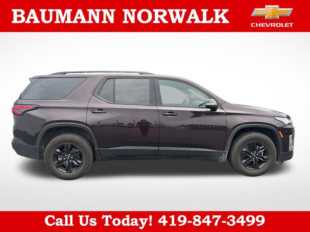 Used 2023 Chevrolet Traverse LT Cloth SUV