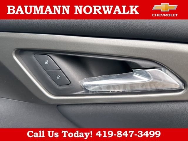 2025 Chevrolet Traverse LT - Photo 48