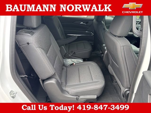 2025 Chevrolet Traverse LT - Photo 44
