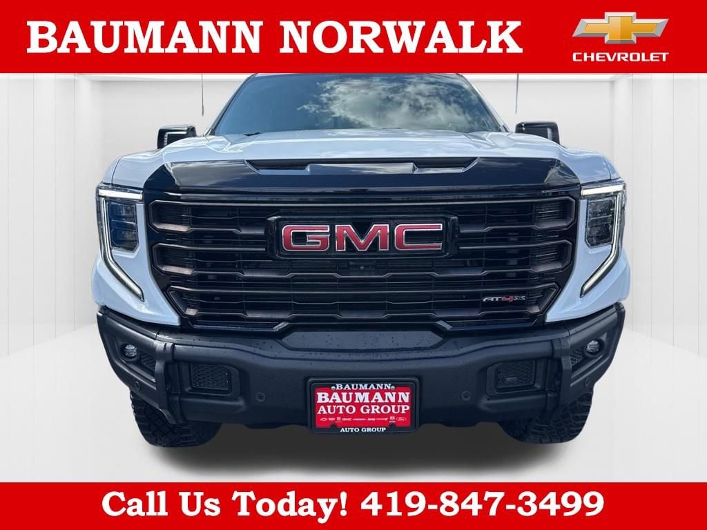 2024 GMC Sierra 1500 AT4X - Photo 8
