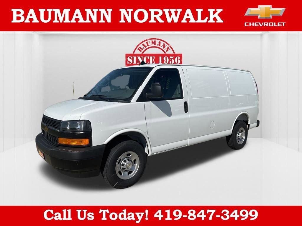 2025 Chevrolet Express Cargo