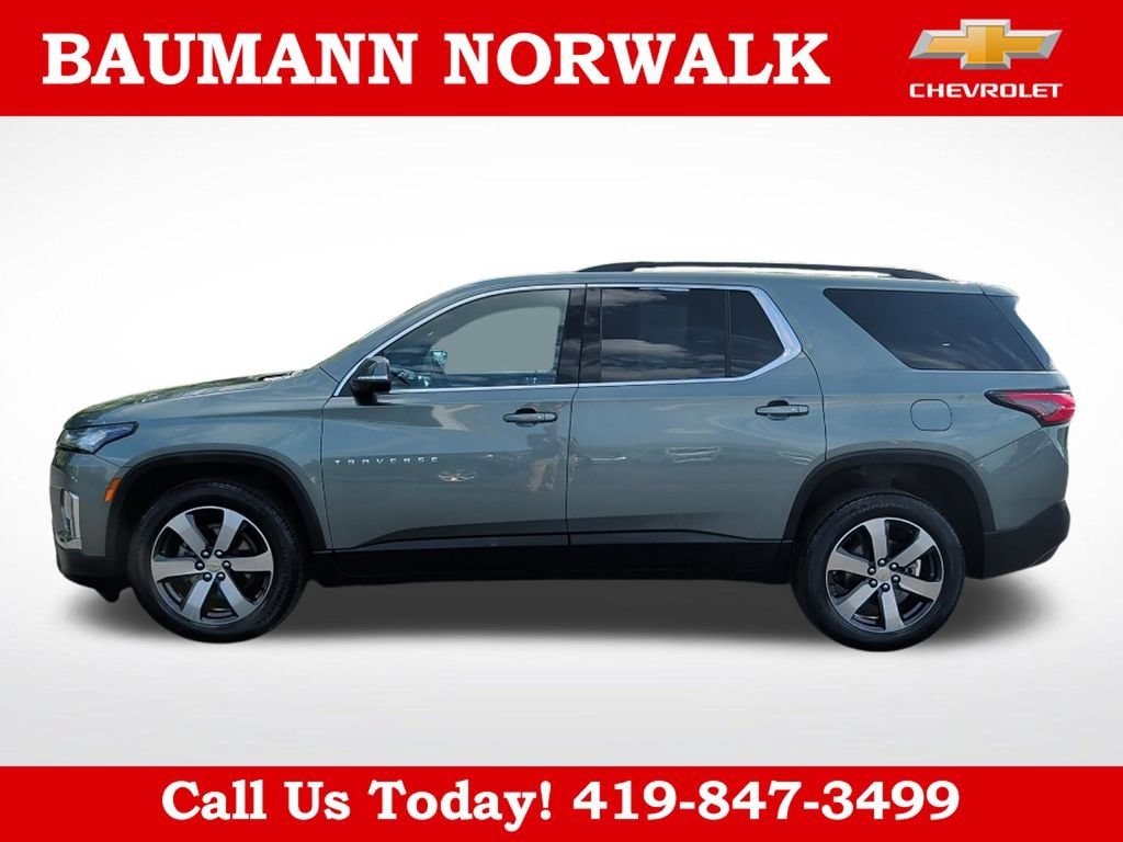 Used 2023 Chevrolet Traverse LT Leather SUV