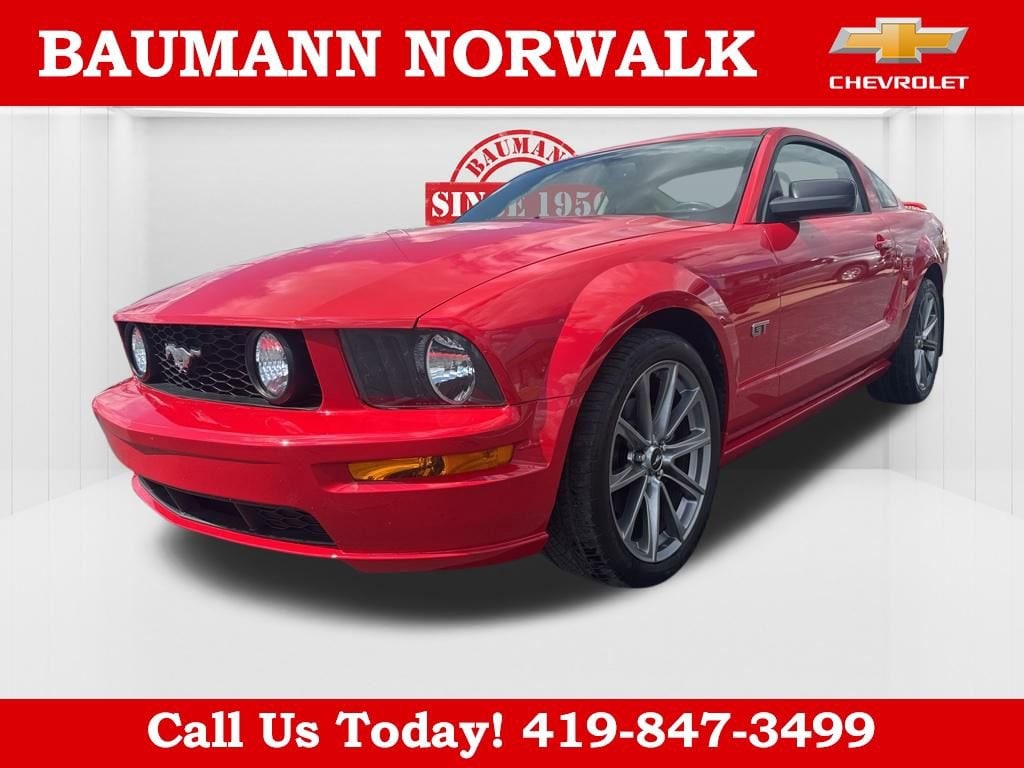Used 2007 Ford Mustang GT Deluxe Coupe