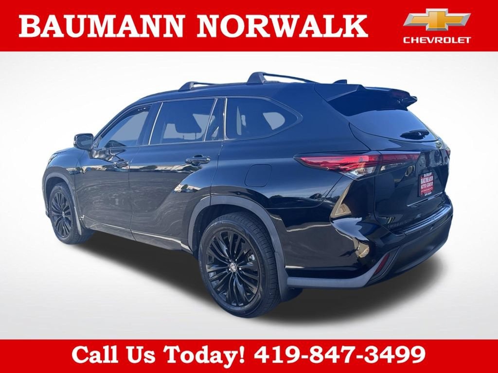 Used 2021 Toyota Highlander Platinum