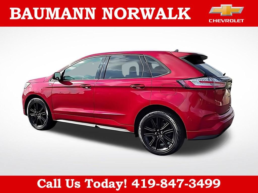 Used 2023 Ford Edge SEL