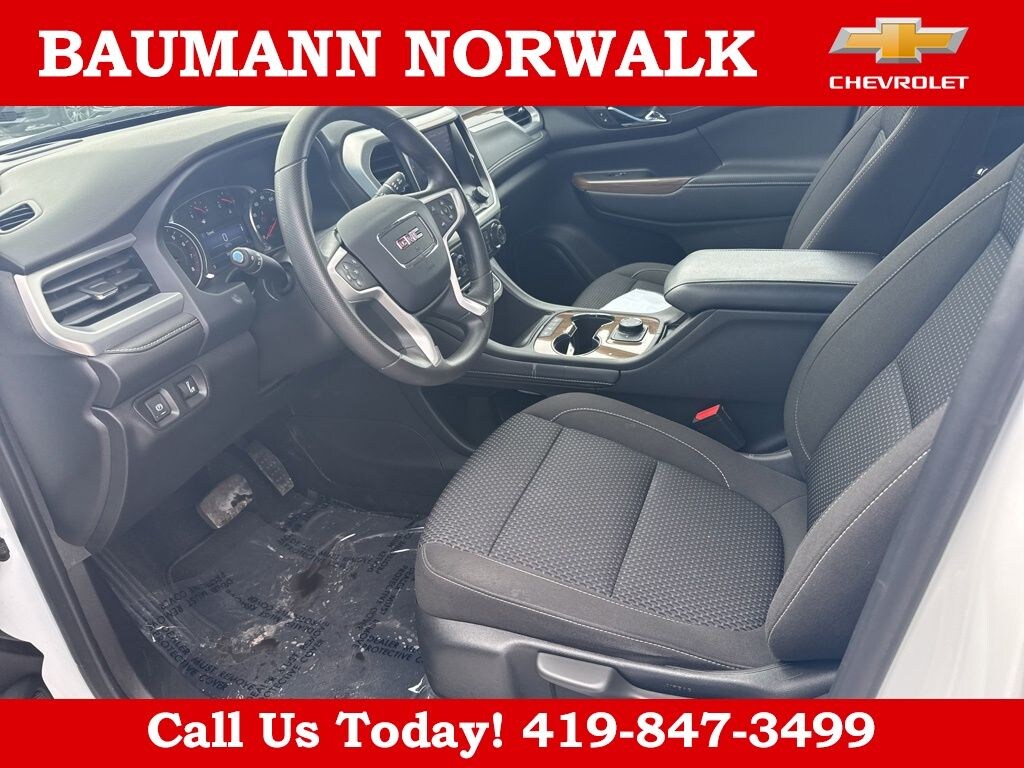 Used 2023 GMC Acadia SLE SUV