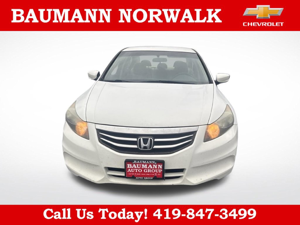 Used 2011 Honda Accord Sdn SE
