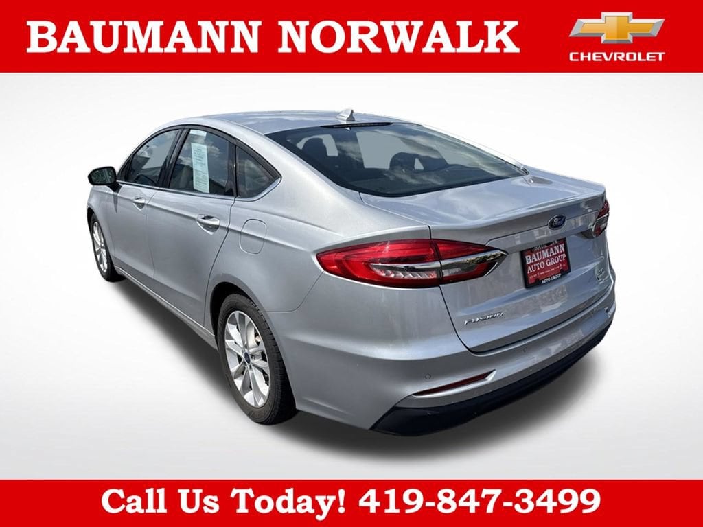 Used 2019 Ford Fusion SE