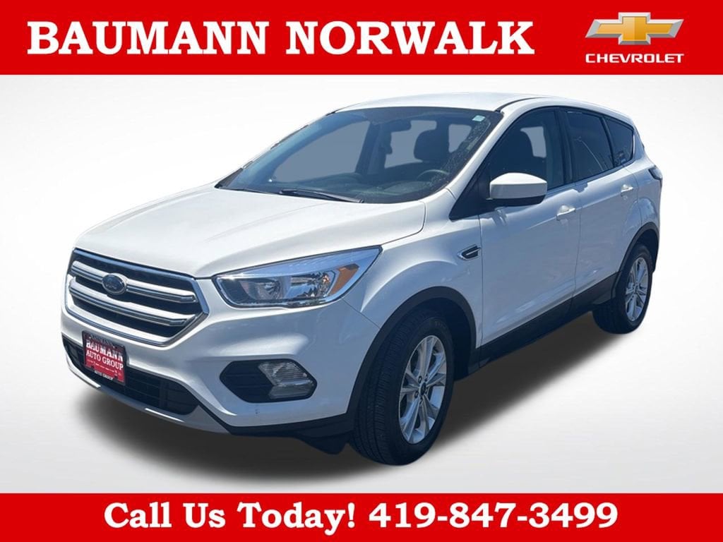 2017 Ford Escape SE's photo