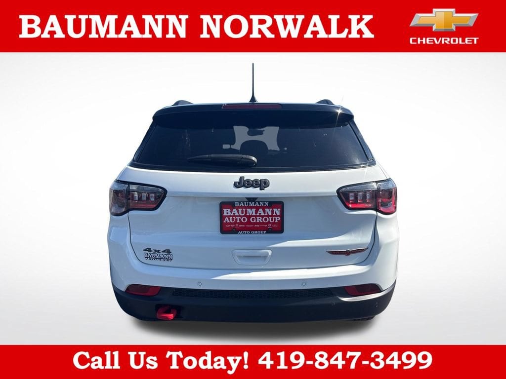 Used 2025 Jeep Compass Trailhawk