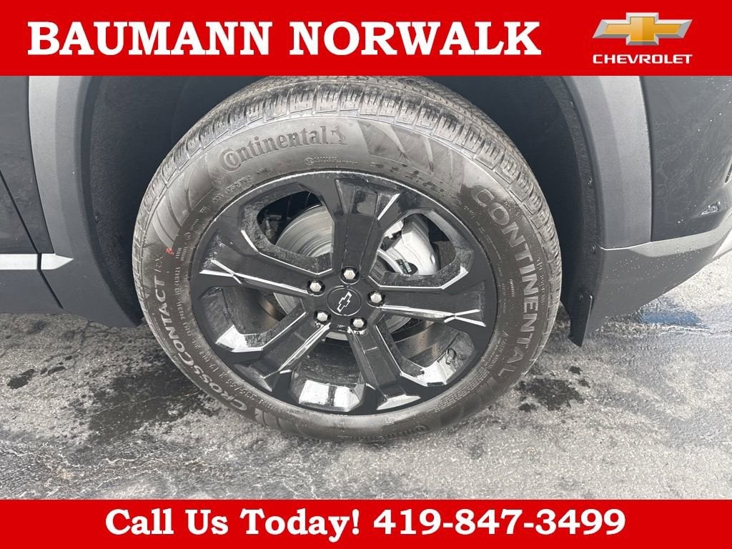 2026 Chevrolet Equinox LT - Photo 22