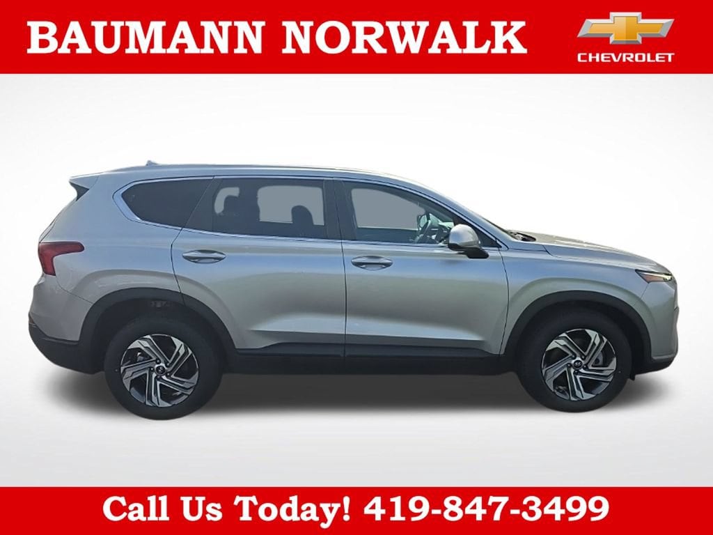 Used 2023 Hyundai Santa Fe SE