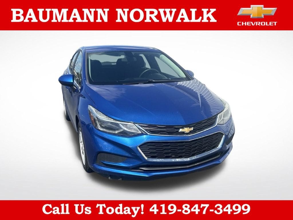 Used 2016 Chevrolet Cruze LT with VIN 1G1BE5SM4G7244381 for sale in Norwalk, OH