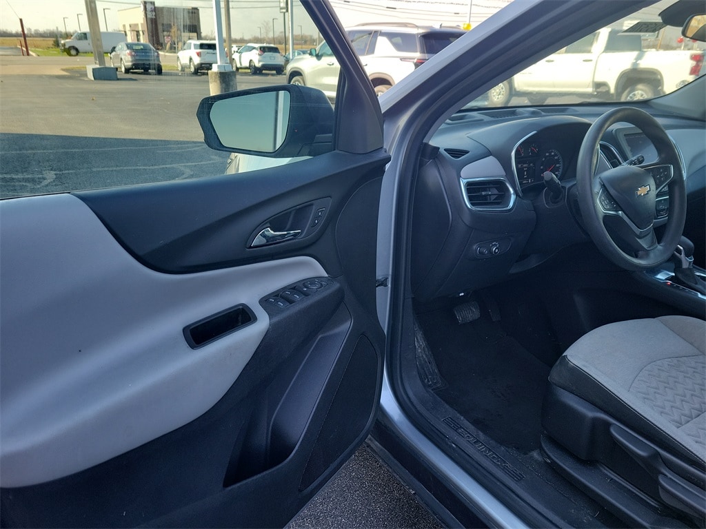 Used 2024 Chevrolet Equinox LS SUV