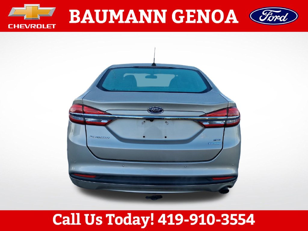 Used 2017 Ford Fusion SE Sedan