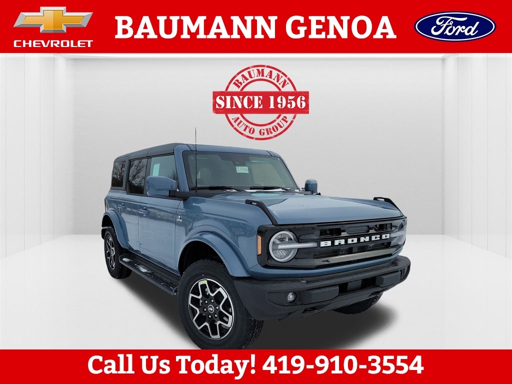 2025 Ford Bronco 4-Door Outer Banks's photo