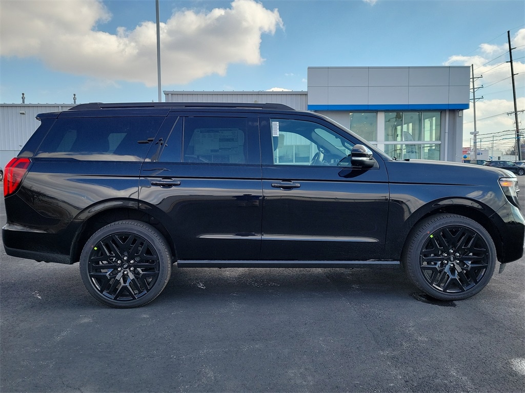 New 2026 Ford Expedition Platinum SUV