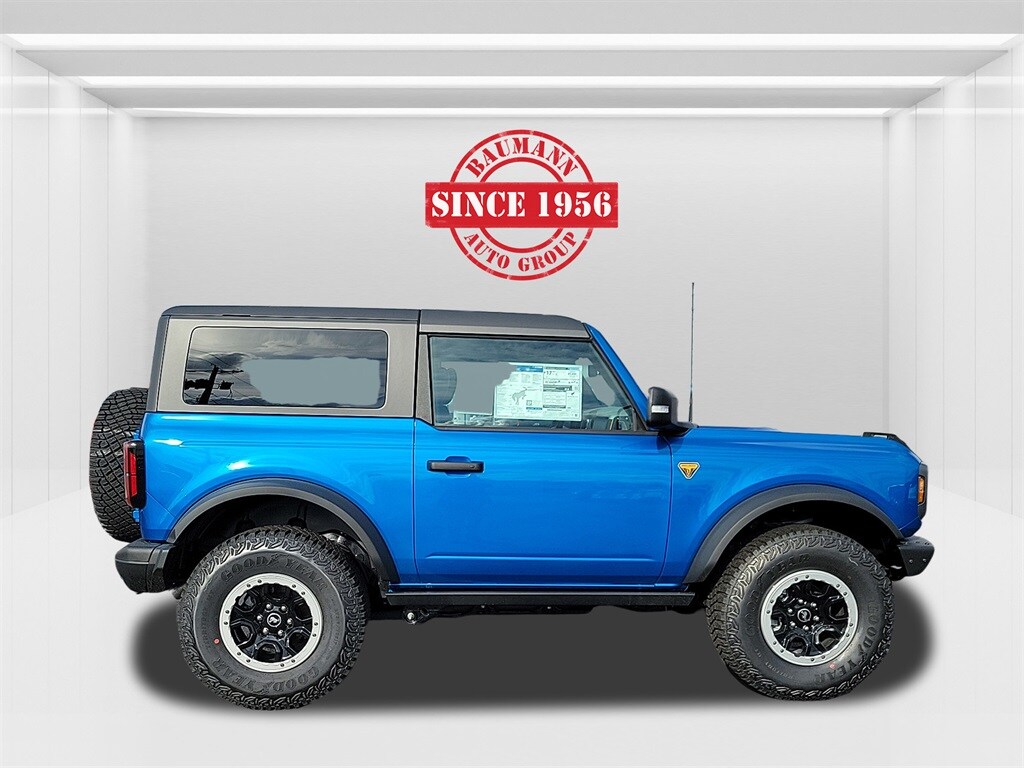 2023 Ford Bronco Badlands photo 3