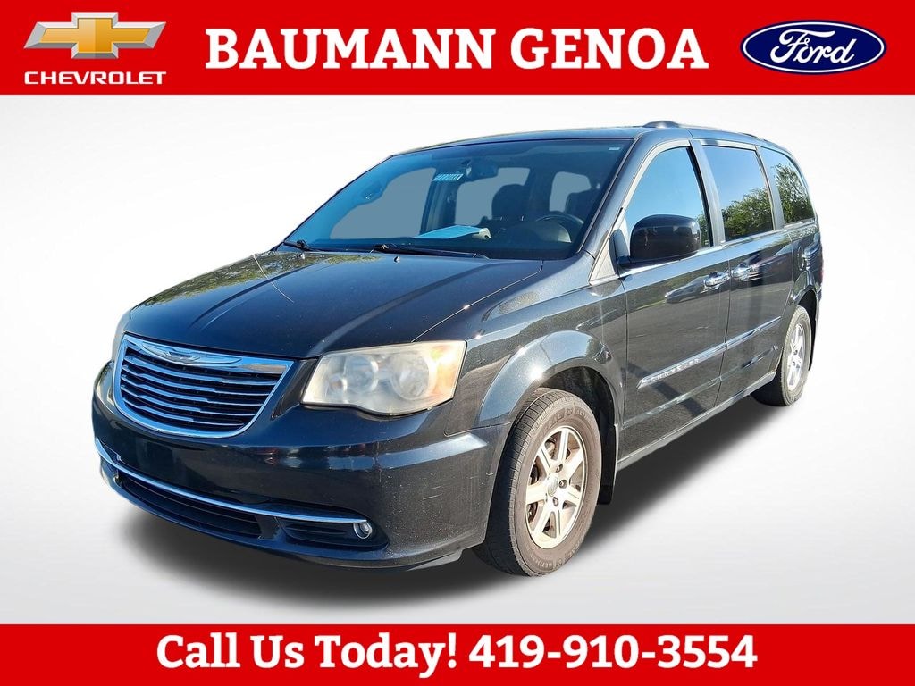 Used 2012 Chrysler Town & Country Touring Minivan/Van