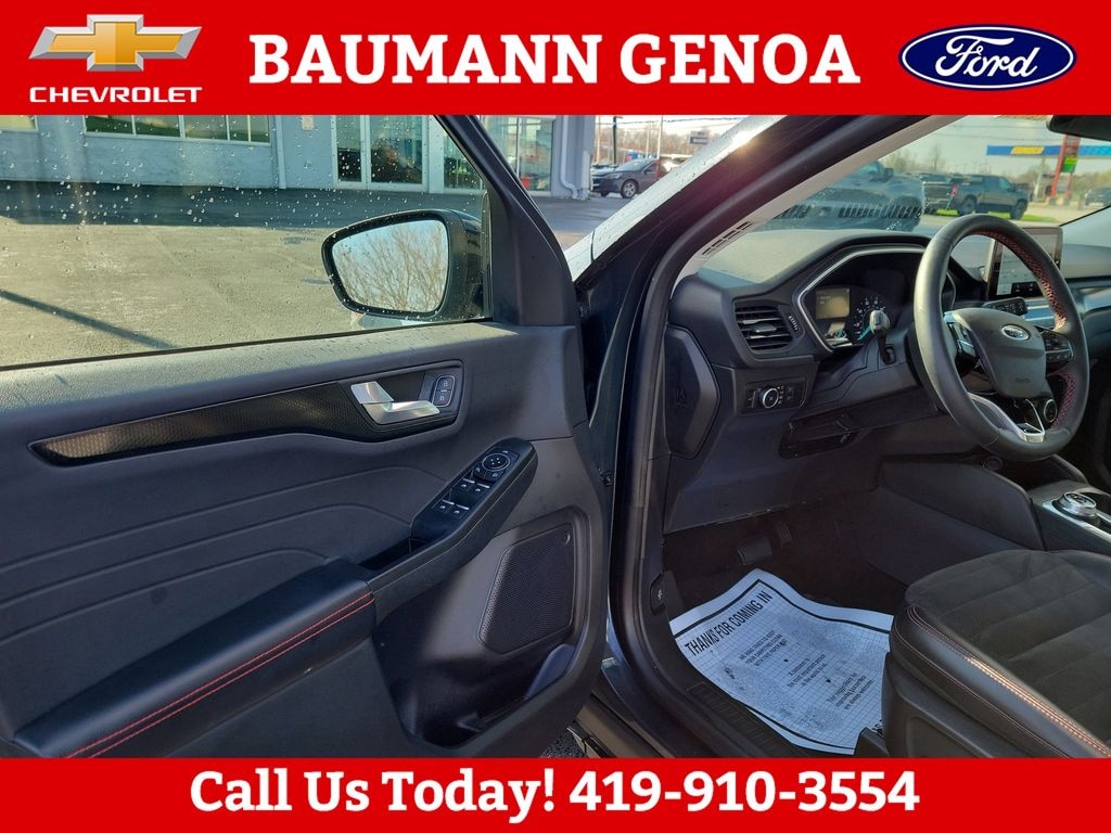 Used 2022 Ford Escape SEL SUV