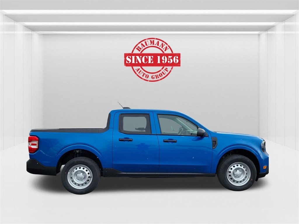 New 2025 Ford Maverick XL TRUCK