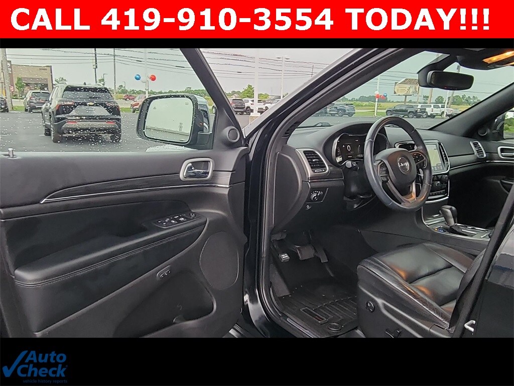 2019 Jeep Grand Cherokee Limited photo 2