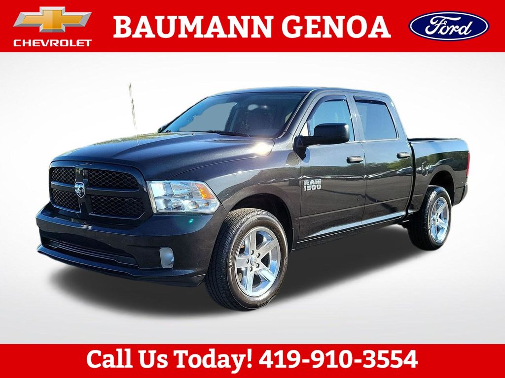2017 RAM 1500 Express 4x4 Crew Cab 5'7's photo