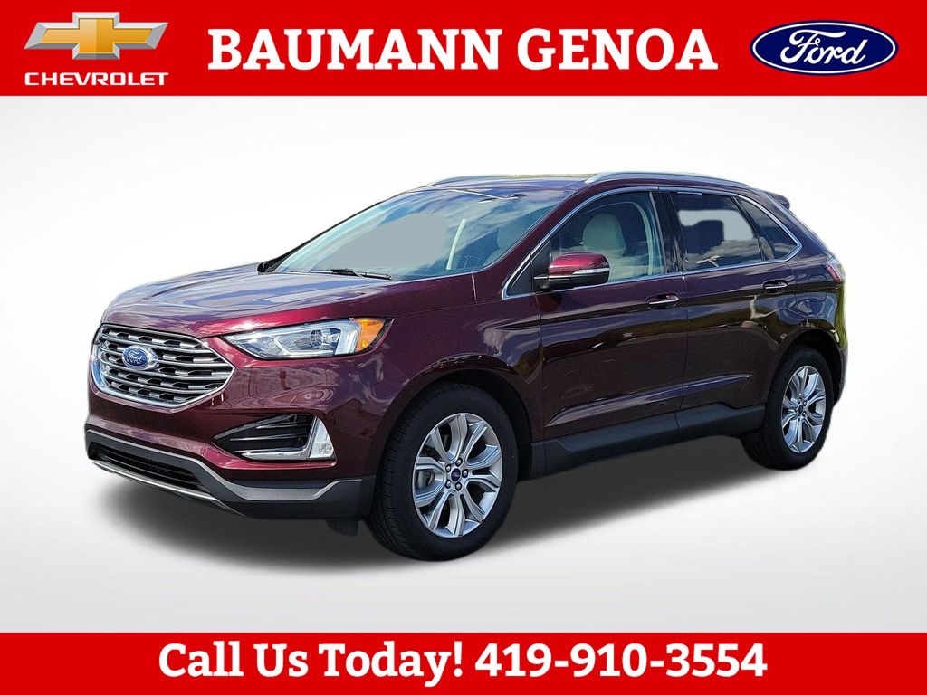2019 Ford Edge Titanium's photo