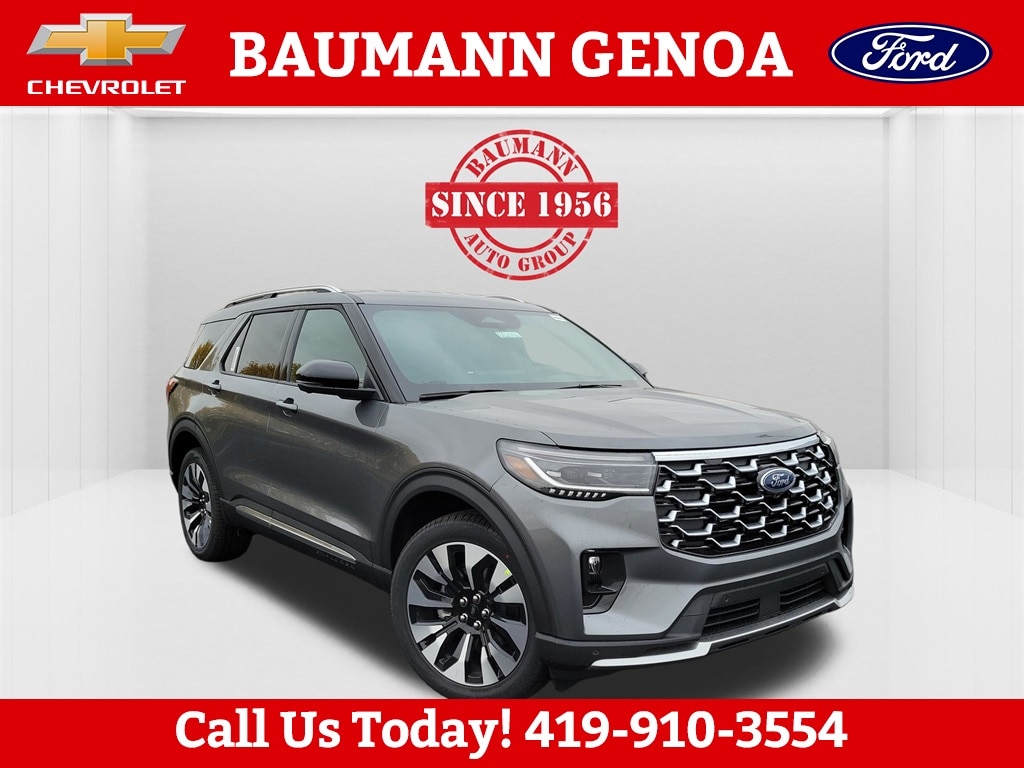 2026 Ford Explorer Platinum's photo