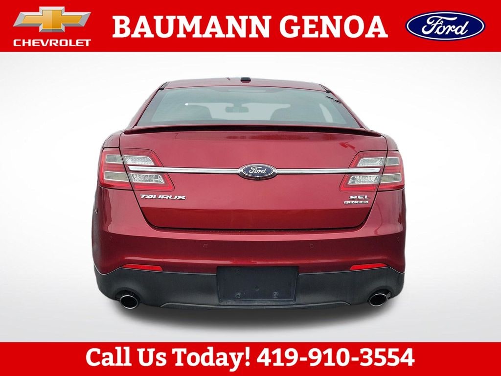 Used 2015 Ford Taurus SEL Sedan