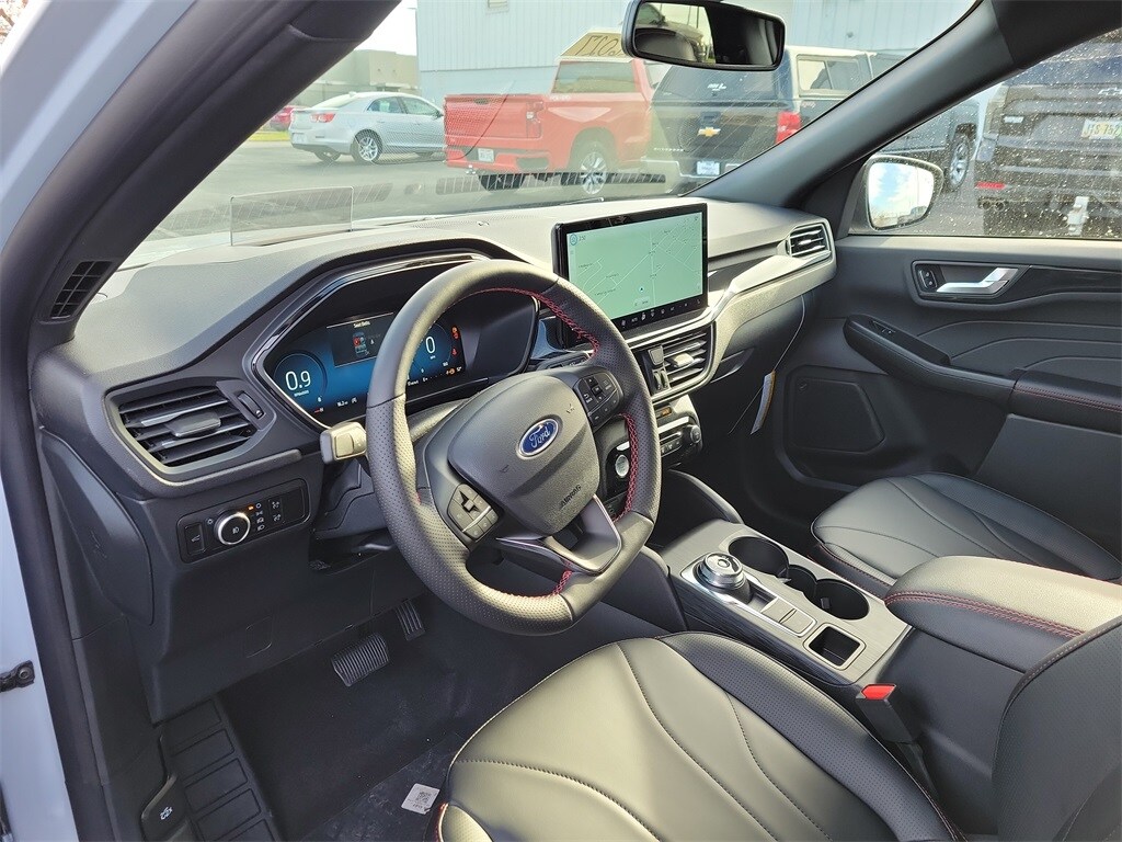 2026 Ford Escape ST-Line Elite photo 3