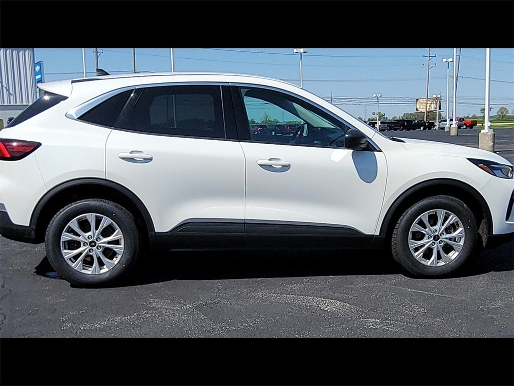 2023 Ford Escape Active photo 3
