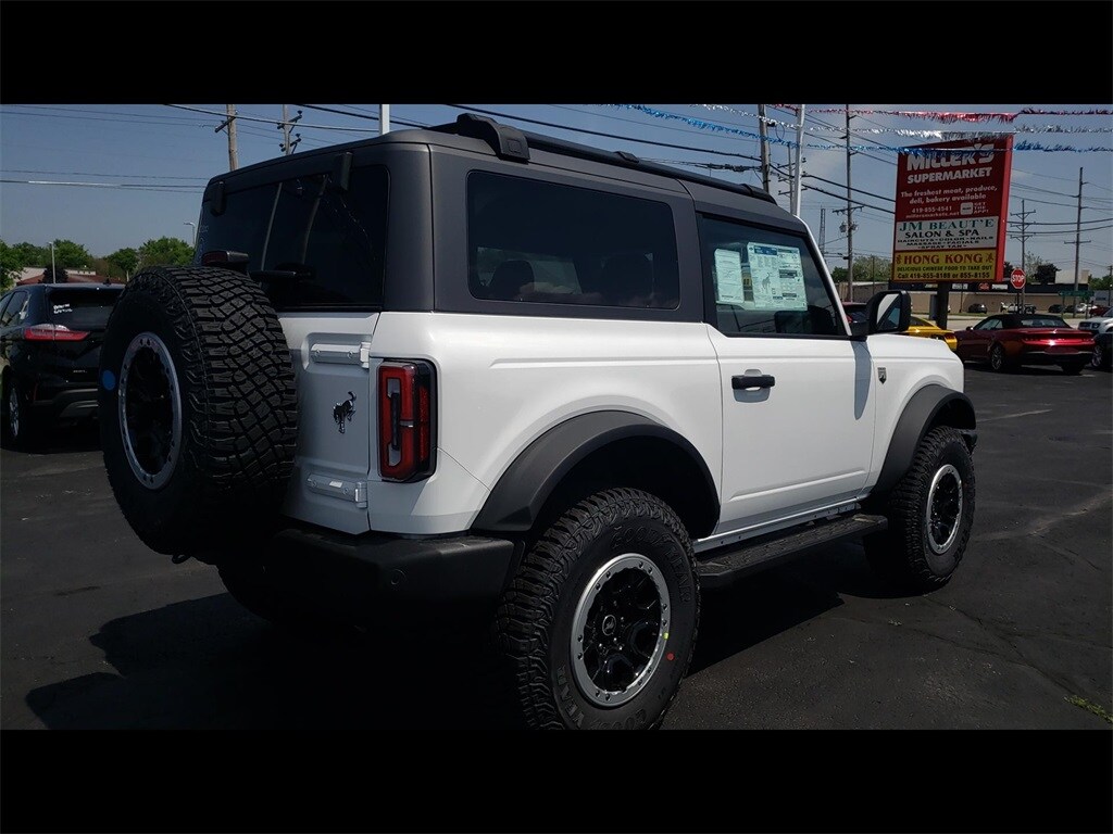 2024 Ford Bronco Big Bend photo 2