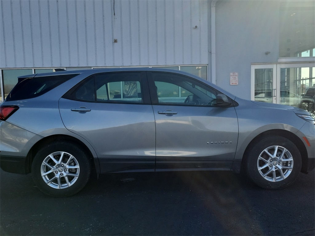Used 2024 Chevrolet Equinox LS SUV
