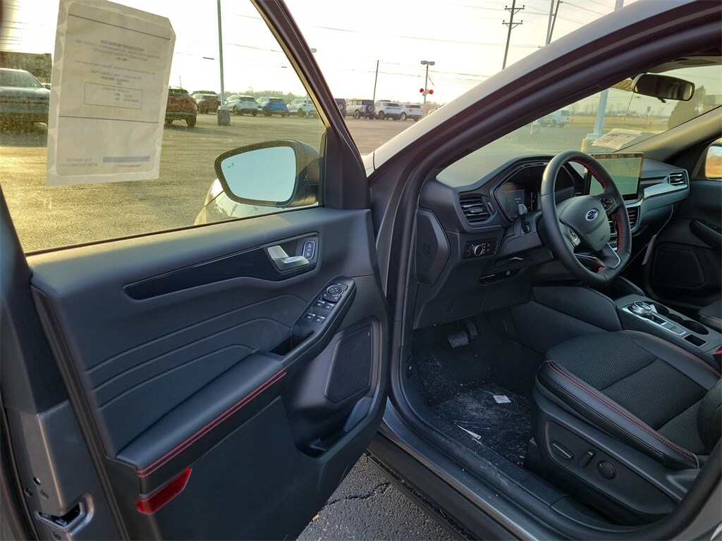 New 2026 Ford Escape ST-Line SUV