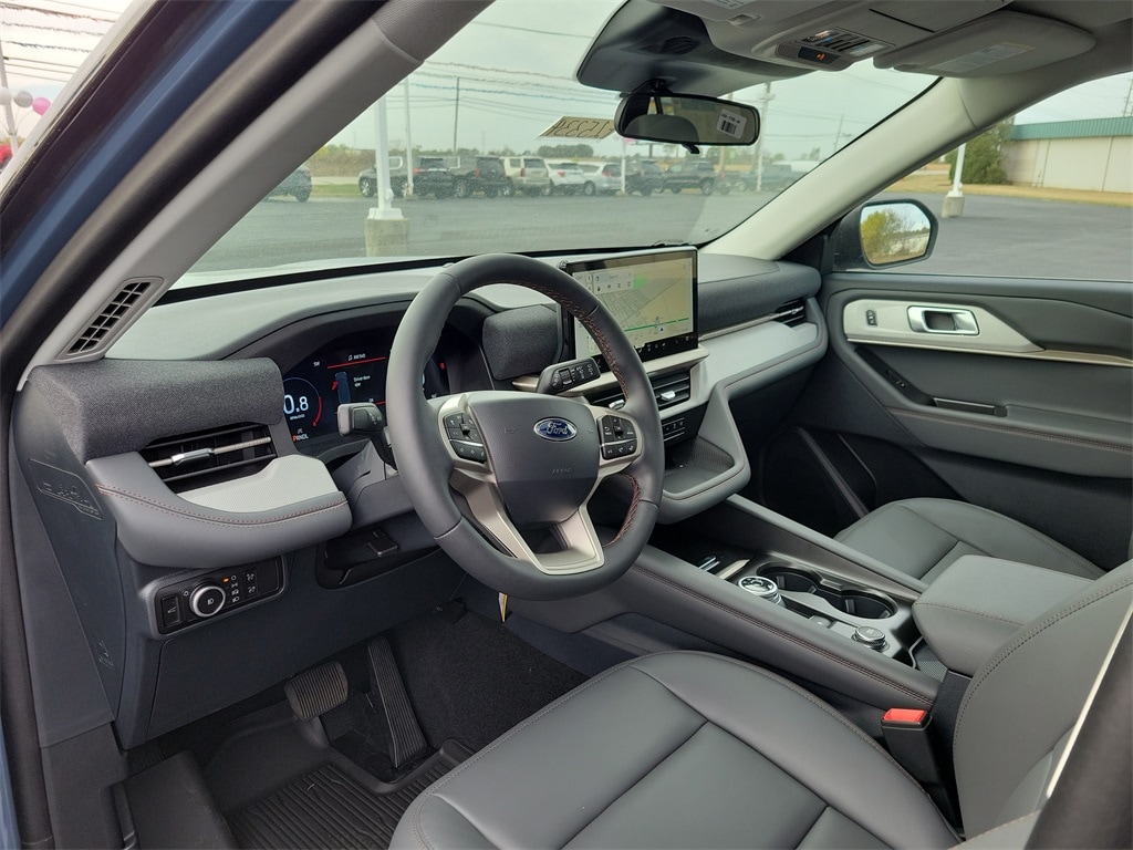 New 2025 Ford Explorer Active SUV