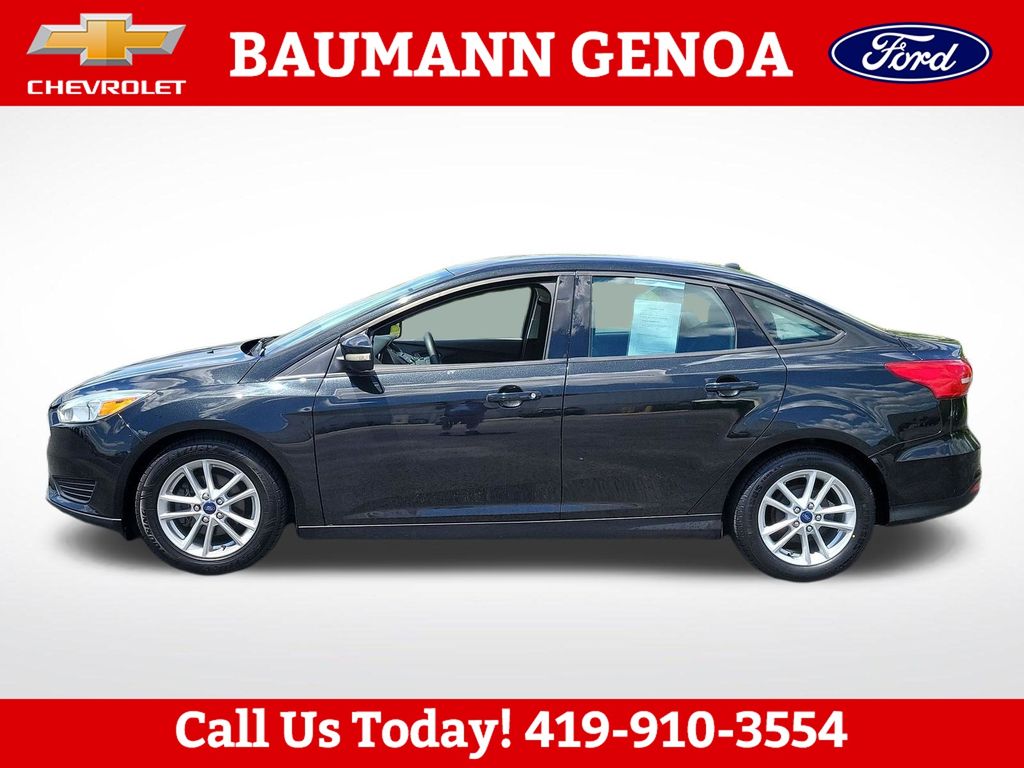 Used 2015 Ford Focus SE with VIN 1FADP3F27FL340184 for sale in Genoa, OH