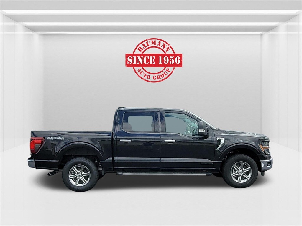 2025 Ford F-150 XLT photo 4