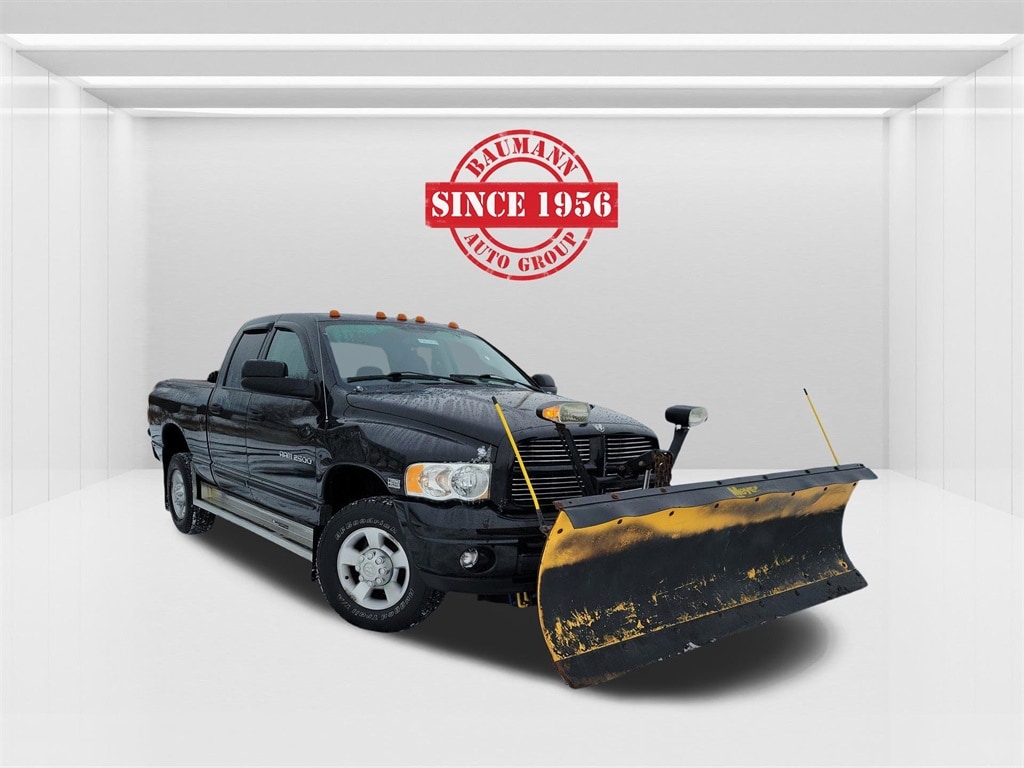 Used 2004 Dodge Ram 2500 Pickup SLT with VIN 1D7KU28D24J247221 for sale in Genoa, OH