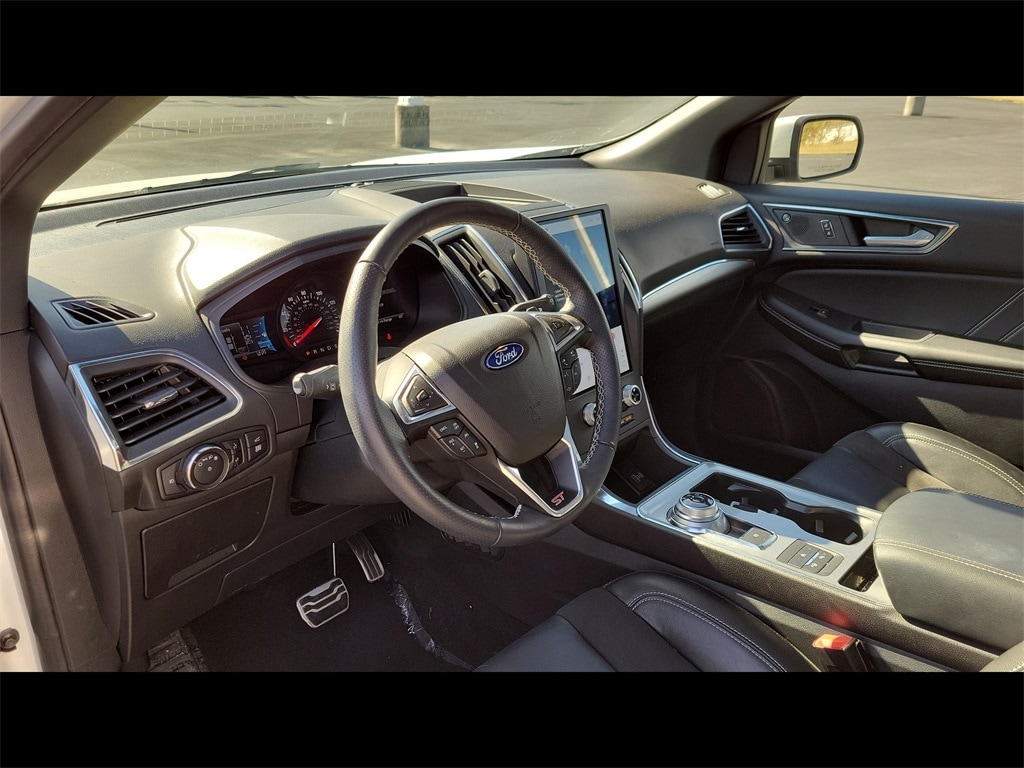 Used 2022 Ford Edge ST SUV